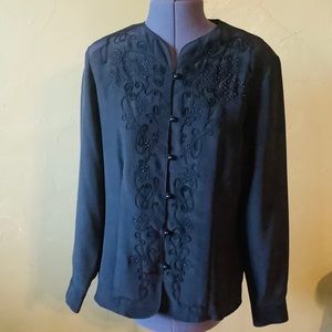 Ship n’ Shore Black Embroidered Blouse Siz…